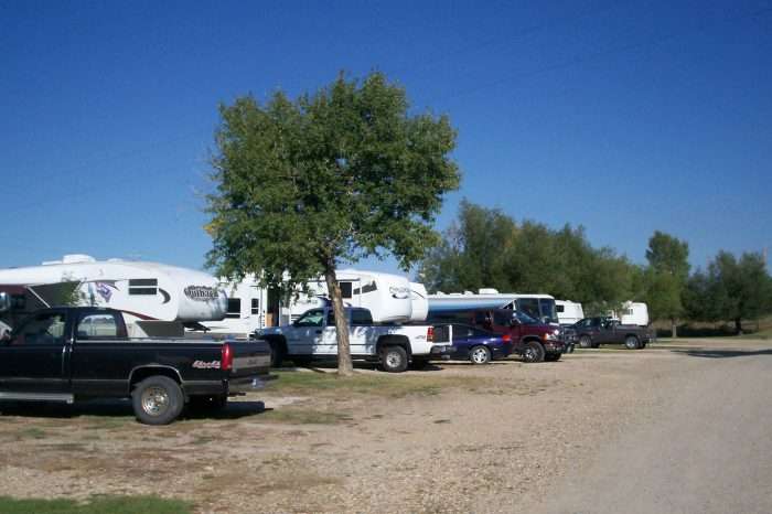 Deer Haven RV Park in Saratoga, Wyoming on North Platte River